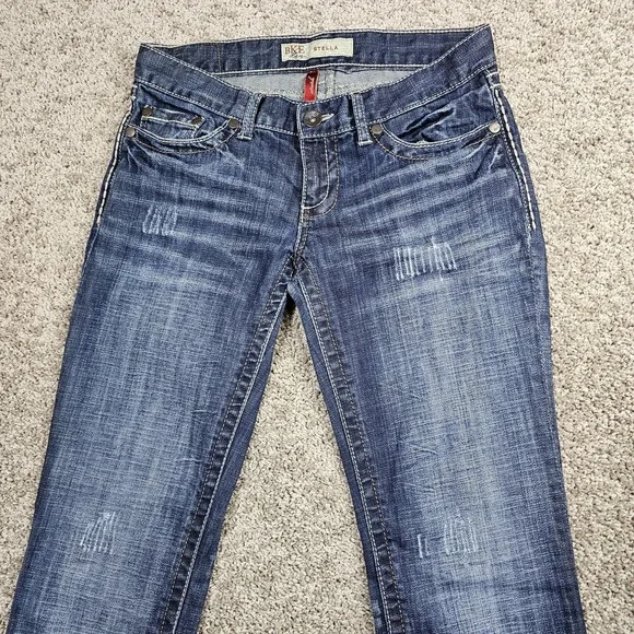 BKE Stella Jeans Womens 28 (31.5x33) Bootcut Low Rise Distressed Denim Faded - Picture 2 of 10